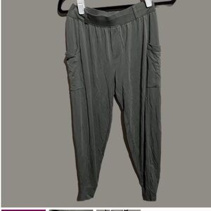 AERO Olive Green Joggers lightweight size Small